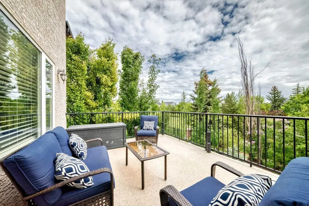 430 Marina Drive Chestermere AB T1X 1V8