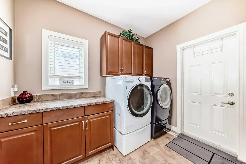 430 Marina Drive Chestermere AB T1X 1V8