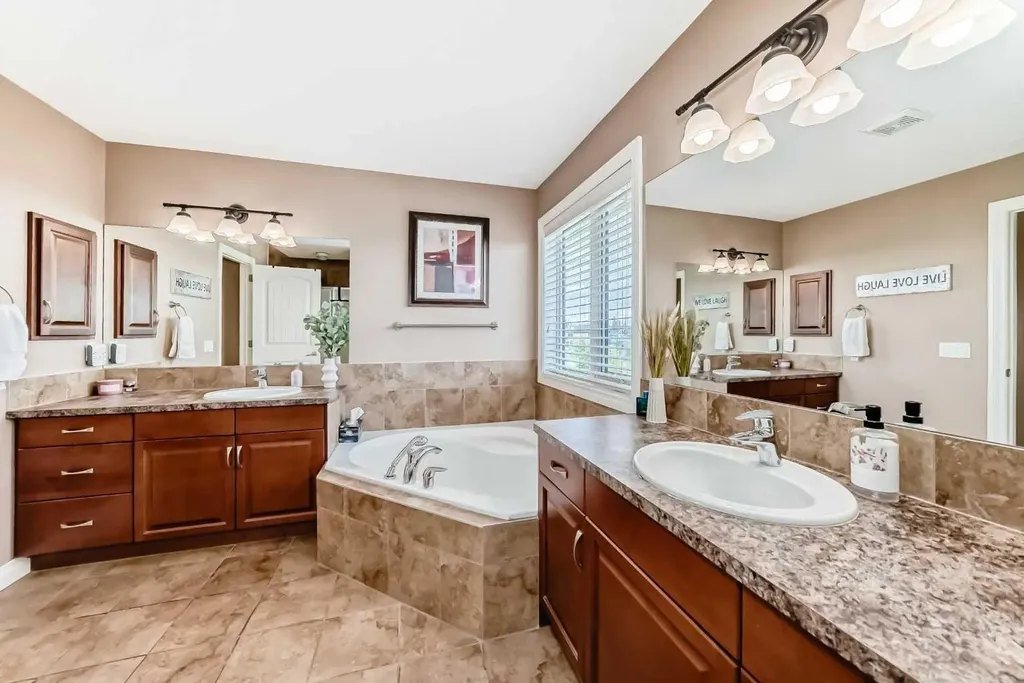 430 Marina Drive Chestermere AB T1X 1V8
