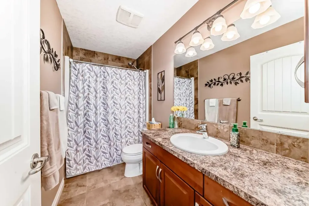 430 Marina Drive Chestermere AB T1X 1V8
