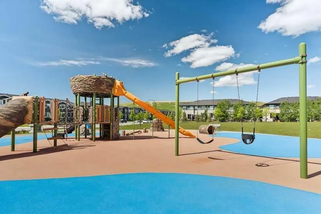 20 Wolf Creek Street SE Calgary AB T2X 4V2