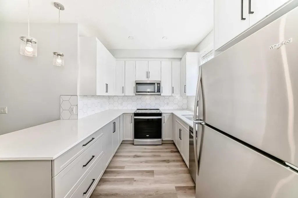 32 Evanscrest Park NW Calgary AB T3P 1R3