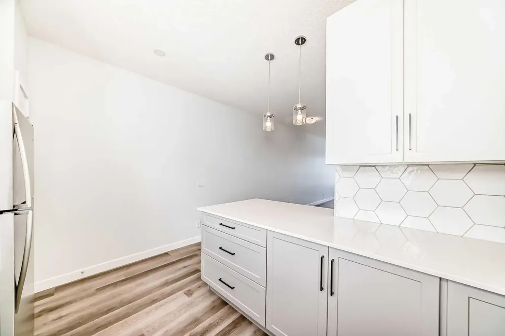 32 Evanscrest Park NW Calgary AB T3P 1R3