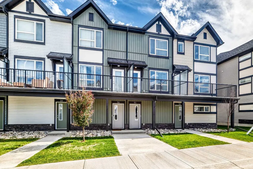 32 Evanscrest Park NW Calgary AB T3P 1R3