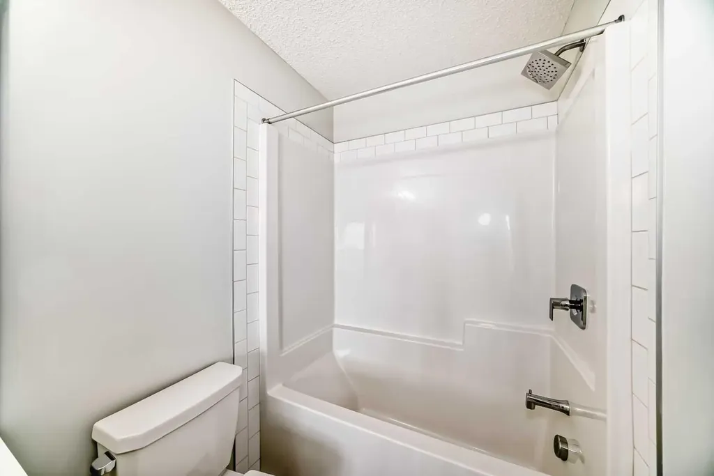32 Evanscrest Park NW Calgary AB T3P 1R3