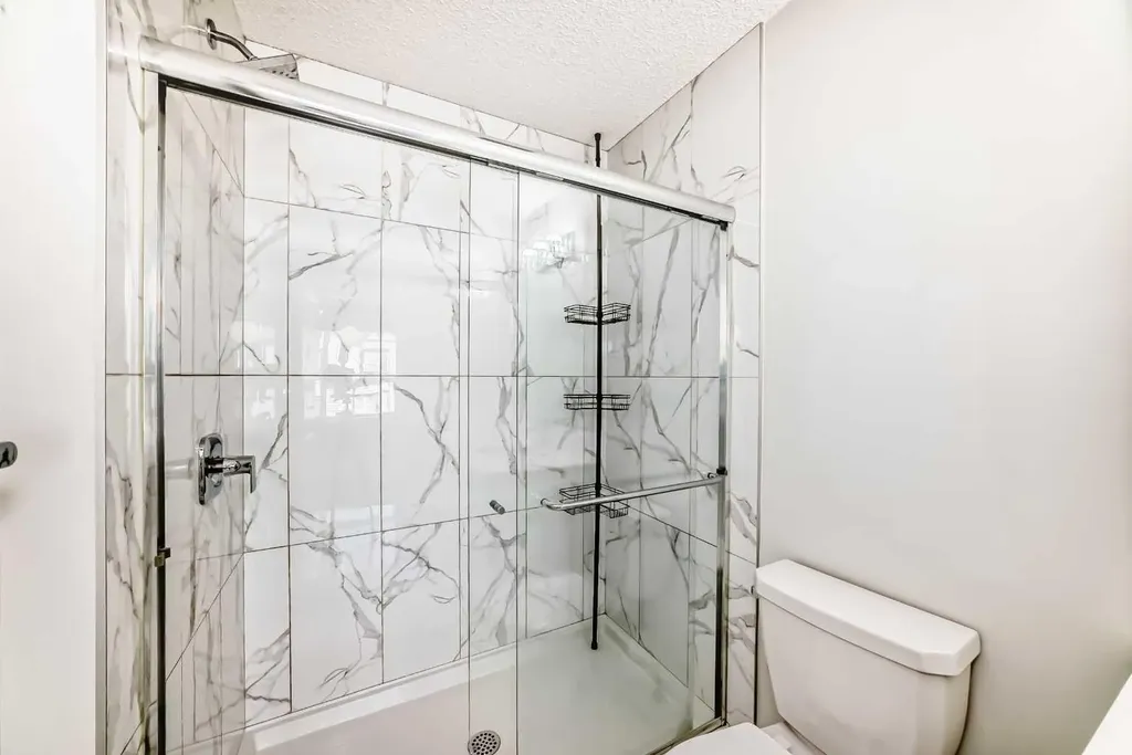 32 Evanscrest Park NW Calgary AB T3P 1R3