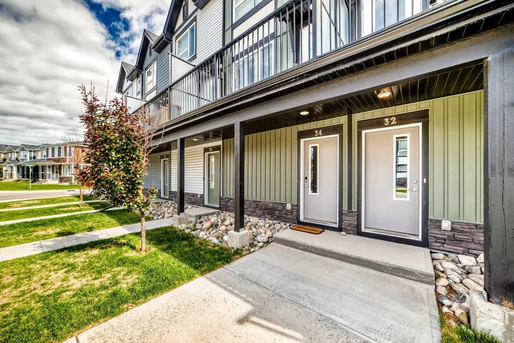 32 Evanscrest Park NW Calgary AB T3P 1R3
