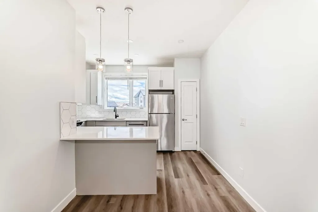 32 Evanscrest Park NW Calgary AB T3P 1R3