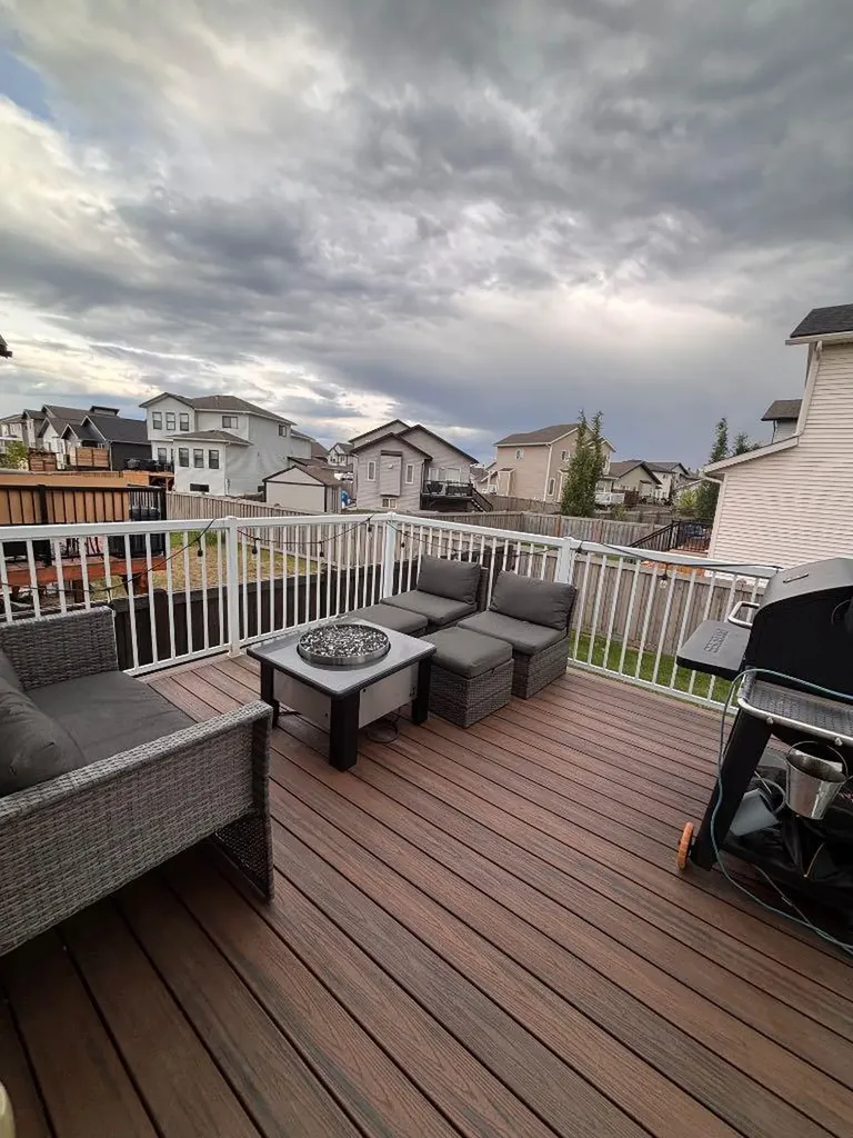 8561 72 Avenue Grande Prairie AB T8X0N9