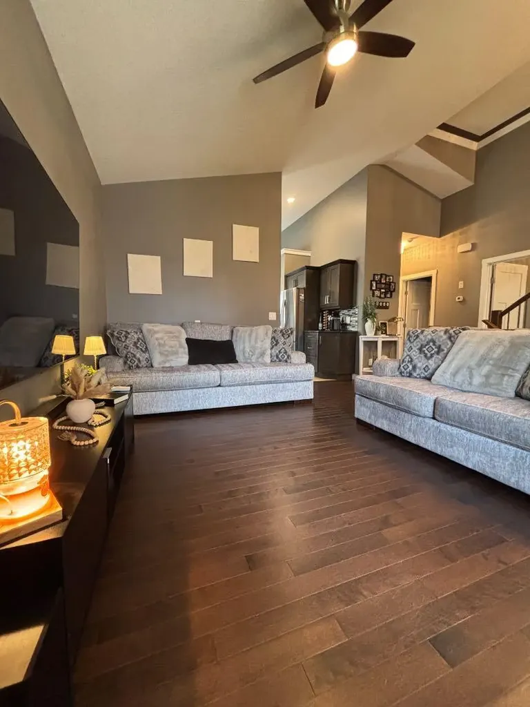 8561 72 Avenue Grande Prairie AB T8X0N9