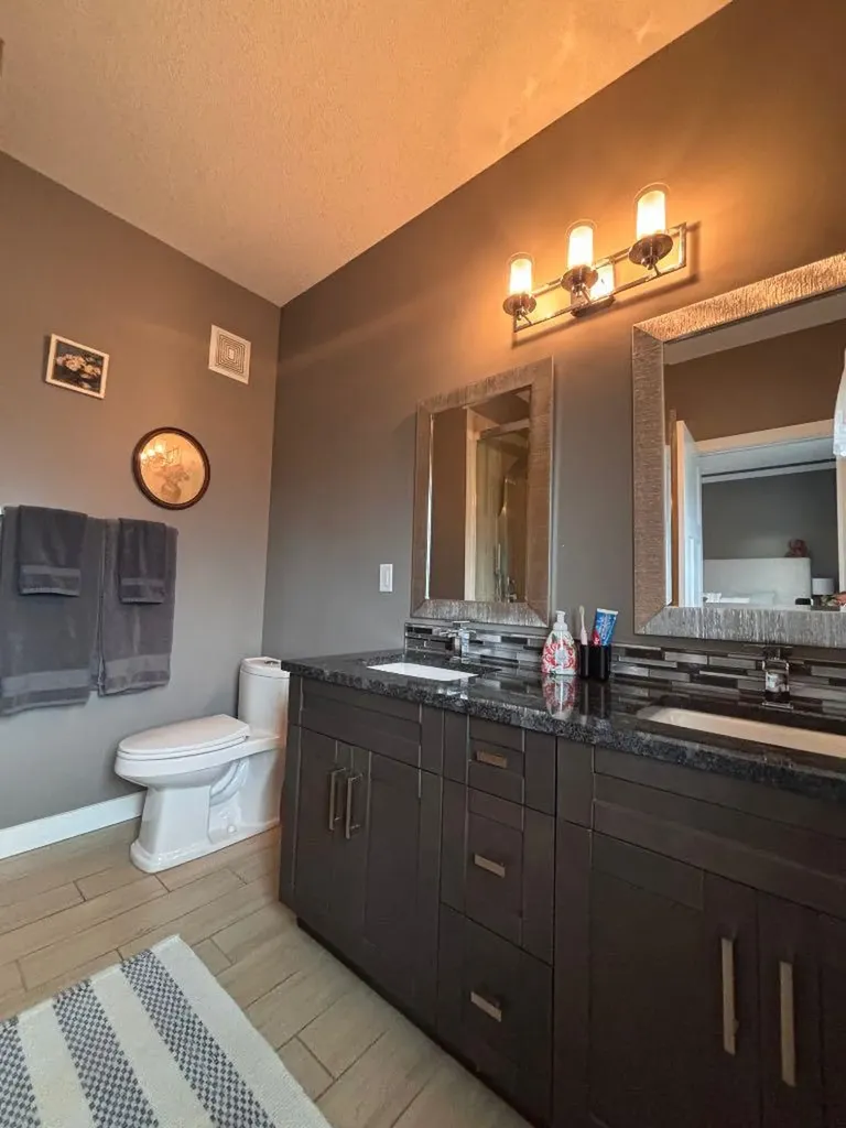 8561 72 Avenue Grande Prairie AB T8X0N9