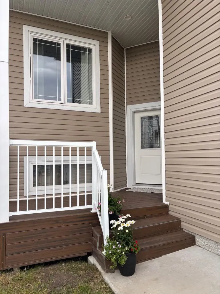 8561 72 Avenue Grande Prairie AB T8X0N9