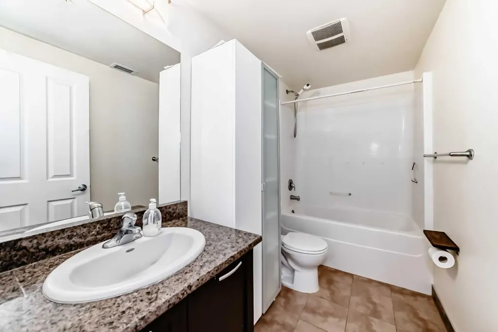 3830 Brentwood Road NW Calgary AB T3G3C9