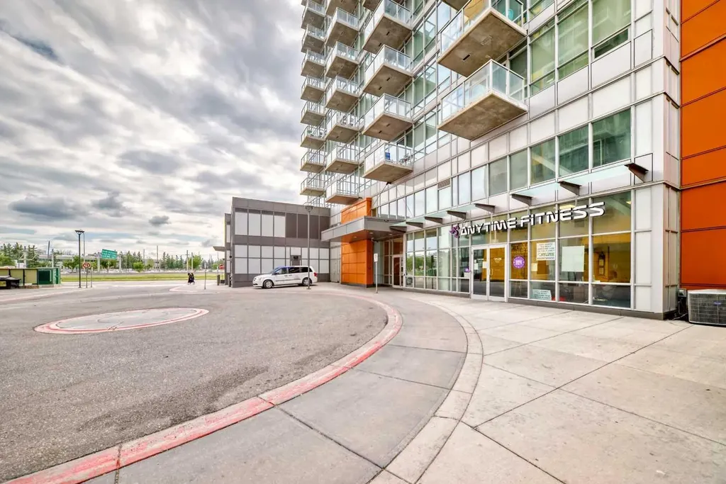 3830 Brentwood Road NW Calgary AB T3G3C9