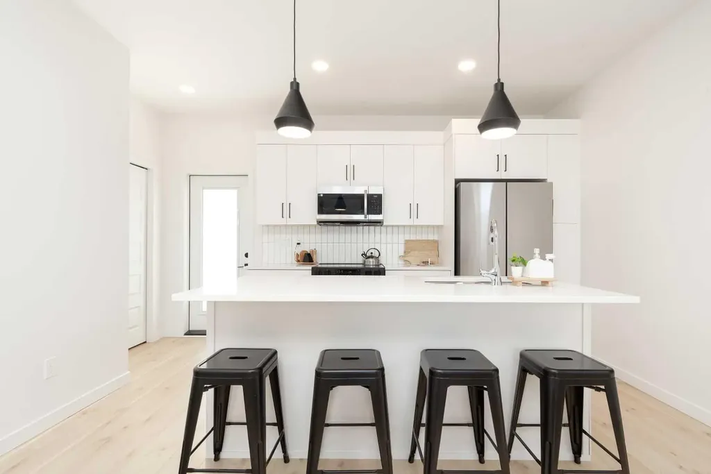 80 Blackwolf Lane N Lethbridge AB T1H 7J2