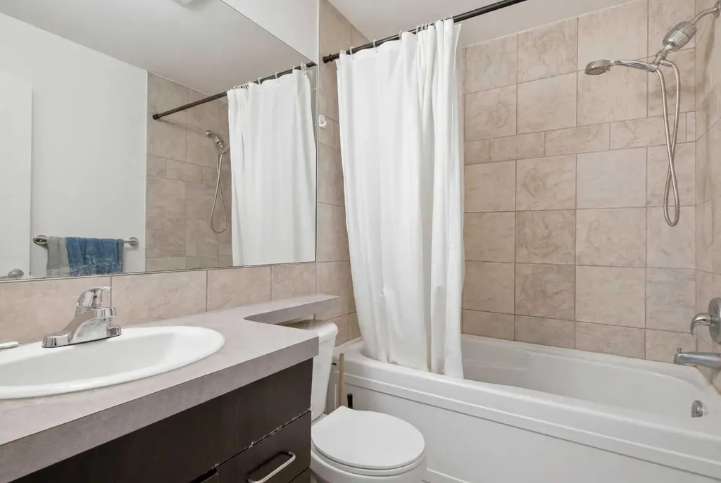 1410 1 Street SE Calgary AB T2G5T7