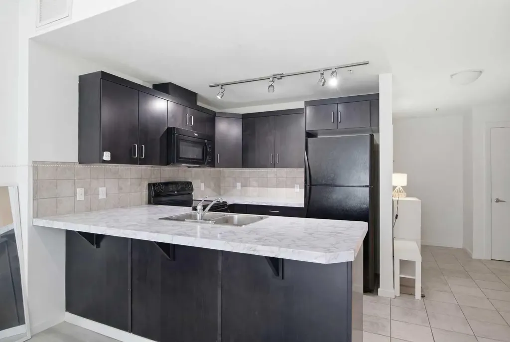 1410 1 Street SE Calgary AB T2G5T7