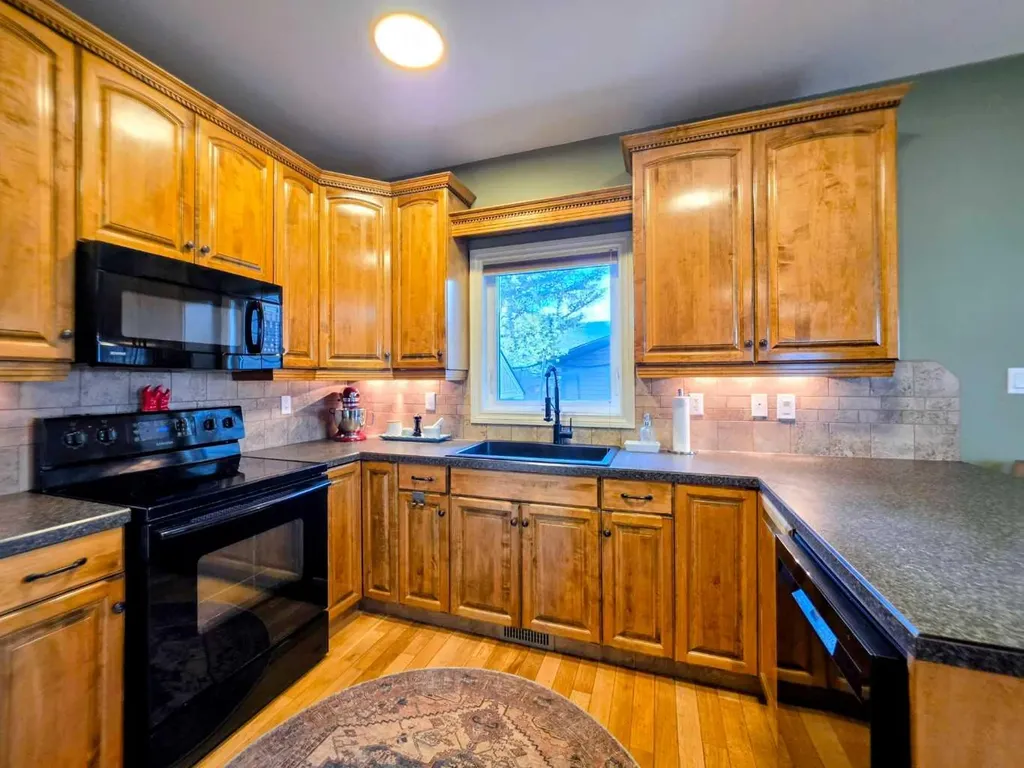 1217 83 Street Coleman AB T0K 0M0