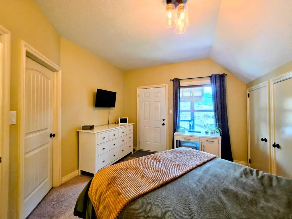 1217 83 Street Coleman AB T0K 0M0