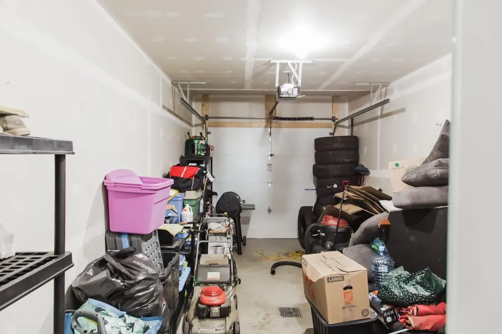 10617 133 Avenue Grande Prairie AB T8X0W5