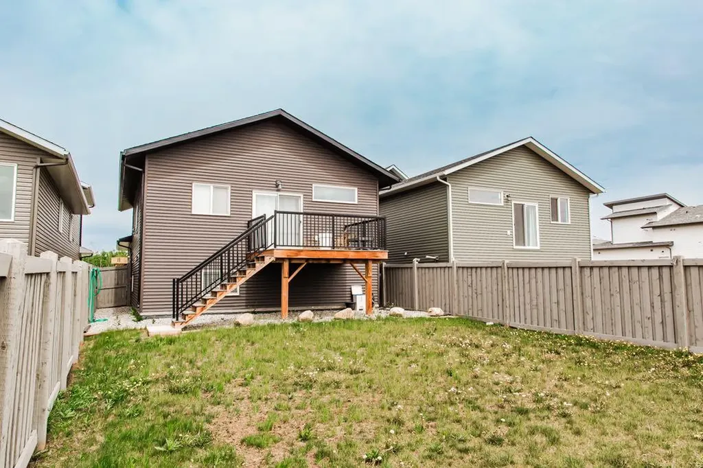 10617 133 Avenue Grande Prairie AB T8X0W5
