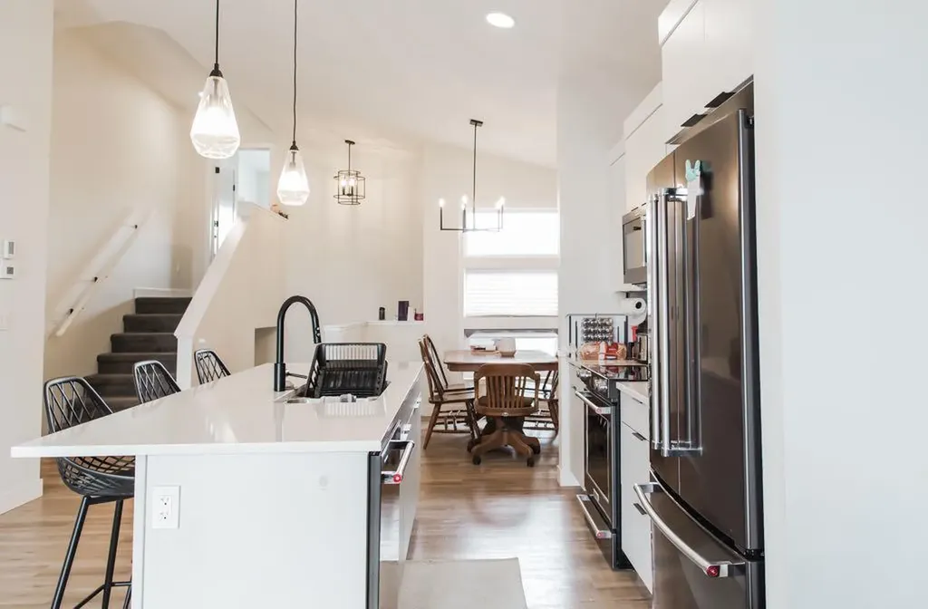 10617 133 Avenue Grande Prairie AB T8X0W5