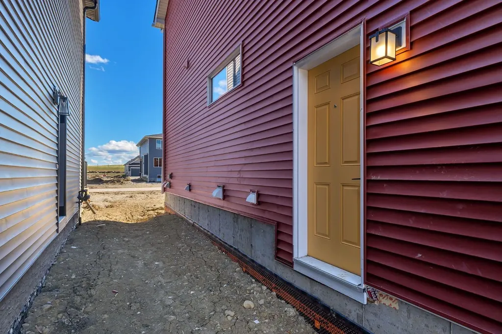 319 Fireside Drive Cochrane AB T4C 3J1