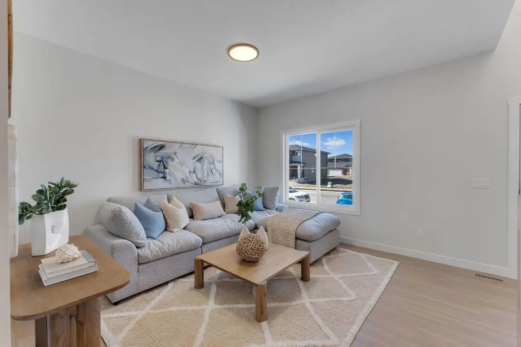 319 Fireside Drive Cochrane AB T4C 3J1