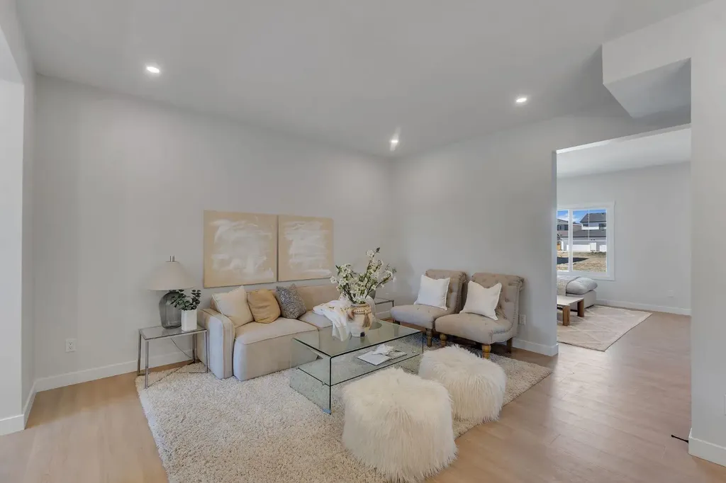 319 Fireside Drive Cochrane AB T4C 3J1