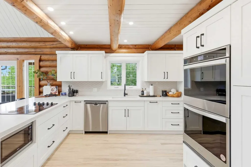 300 Canal Street Rural Ponoka County AB T0C0J0