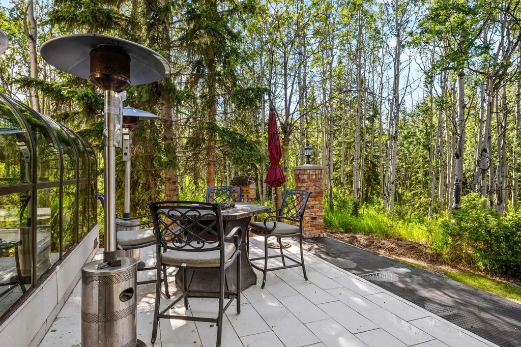7 Biggar Heights Bay Rural Rocky View County AB T3R 1H4