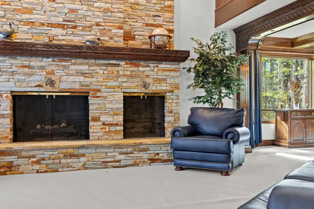 7 Biggar Heights Bay Rural Rocky View County AB T3R 1H4