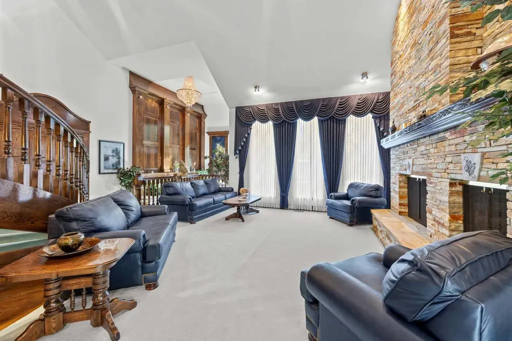 7 Biggar Heights Bay Rural Rocky View County AB T3R 1H4