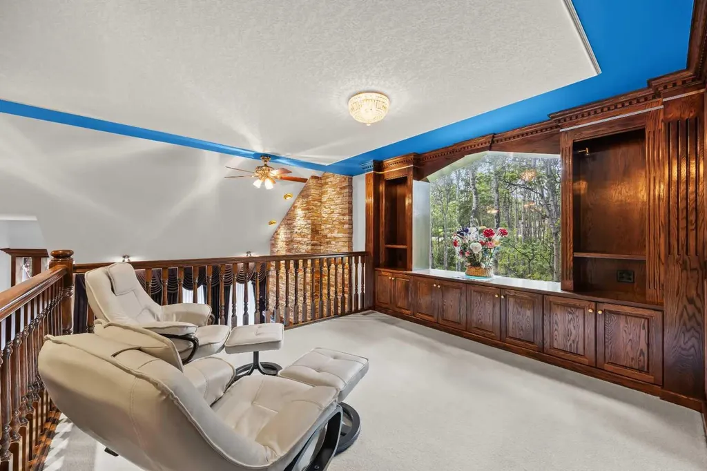 7 Biggar Heights Bay Rural Rocky View County AB T3R 1H4