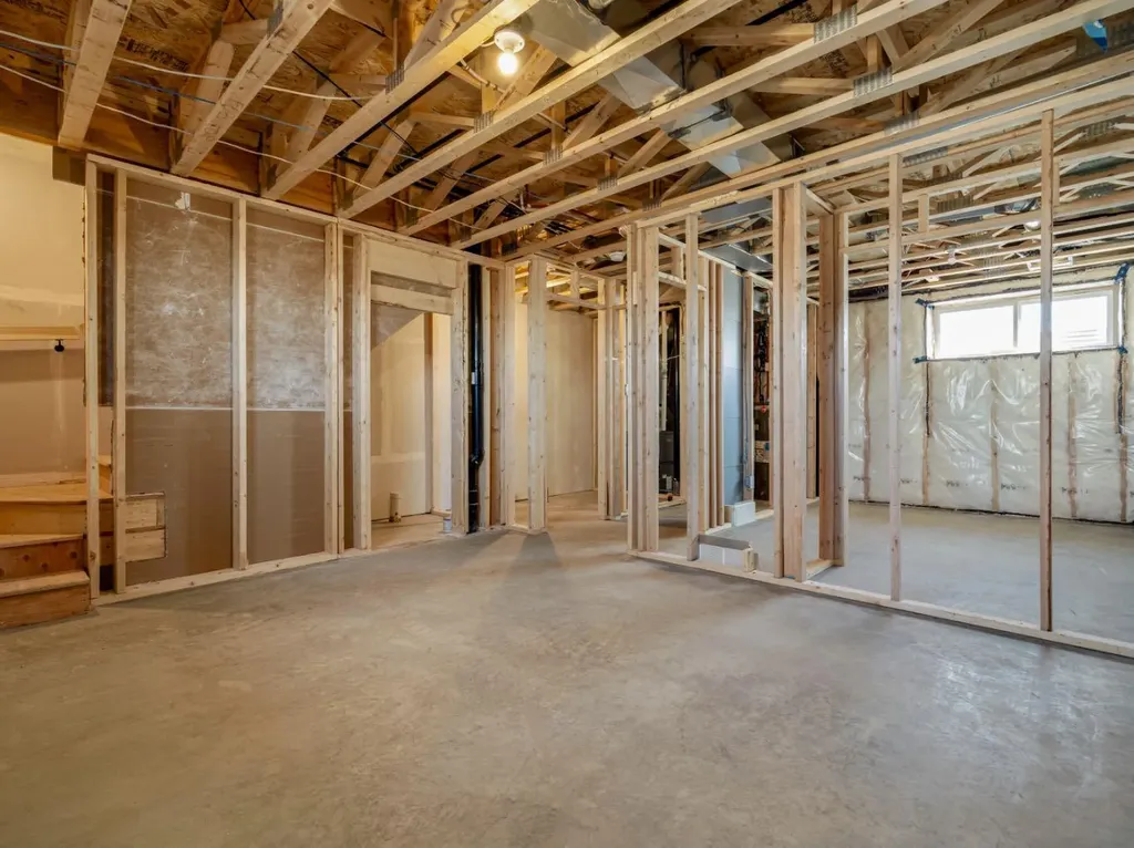 1355 Abitibi Road W Lethbridge AB T1J5X4