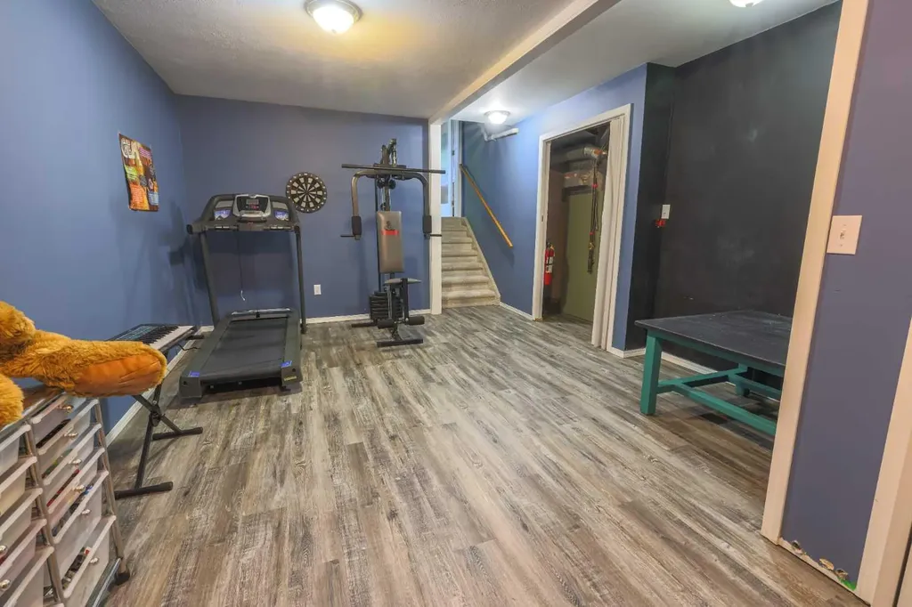 5739 55 Street Rocky Mountain House AB T4T 1J7
