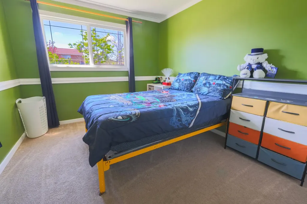 5739 55 Street Rocky Mountain House AB T4T 1J7