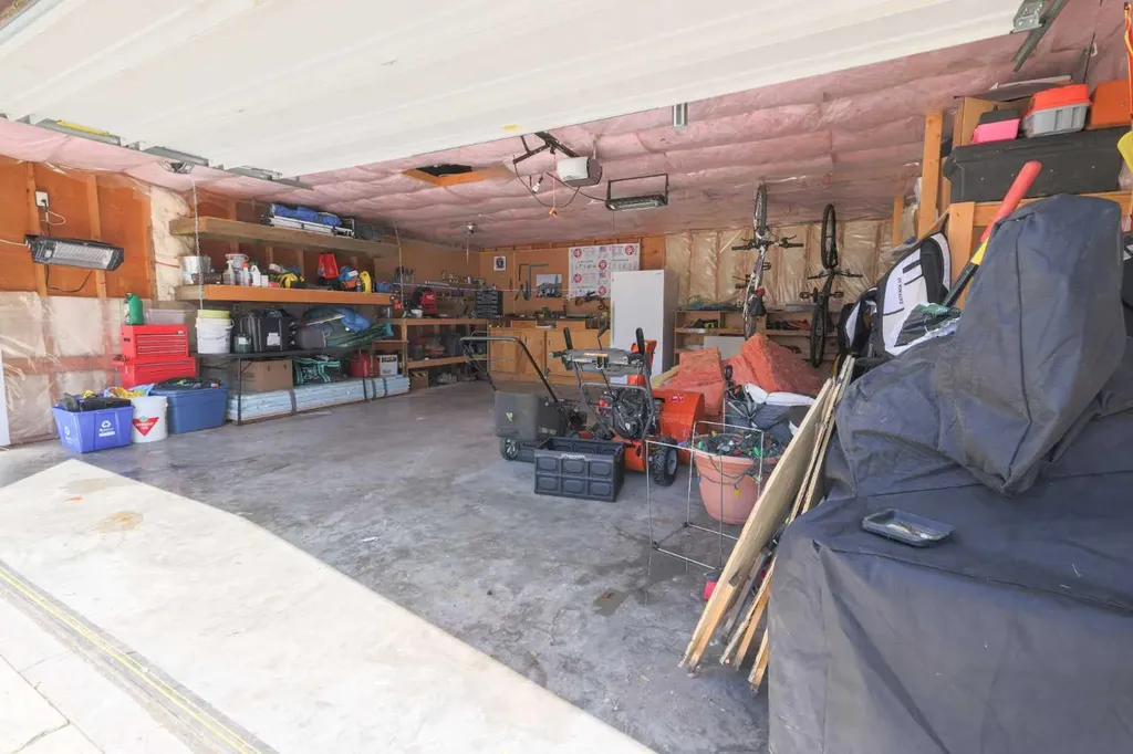 5739 55 Street Rocky Mountain House AB T4T 1J7