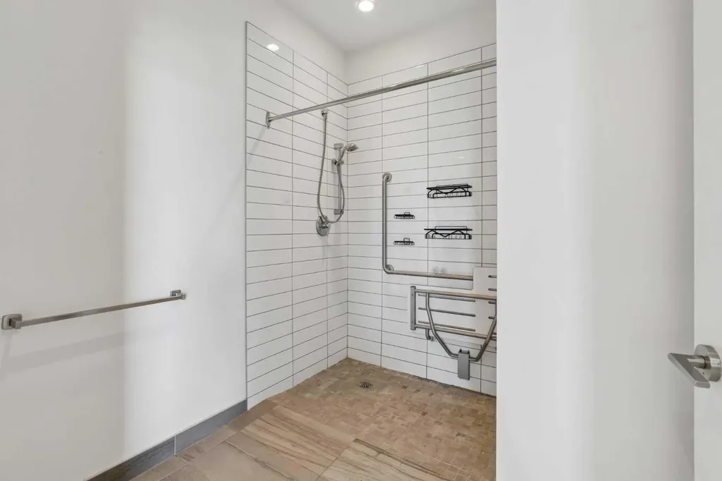 2505 17 Avenue SW Calgary AB T3E 7V3
