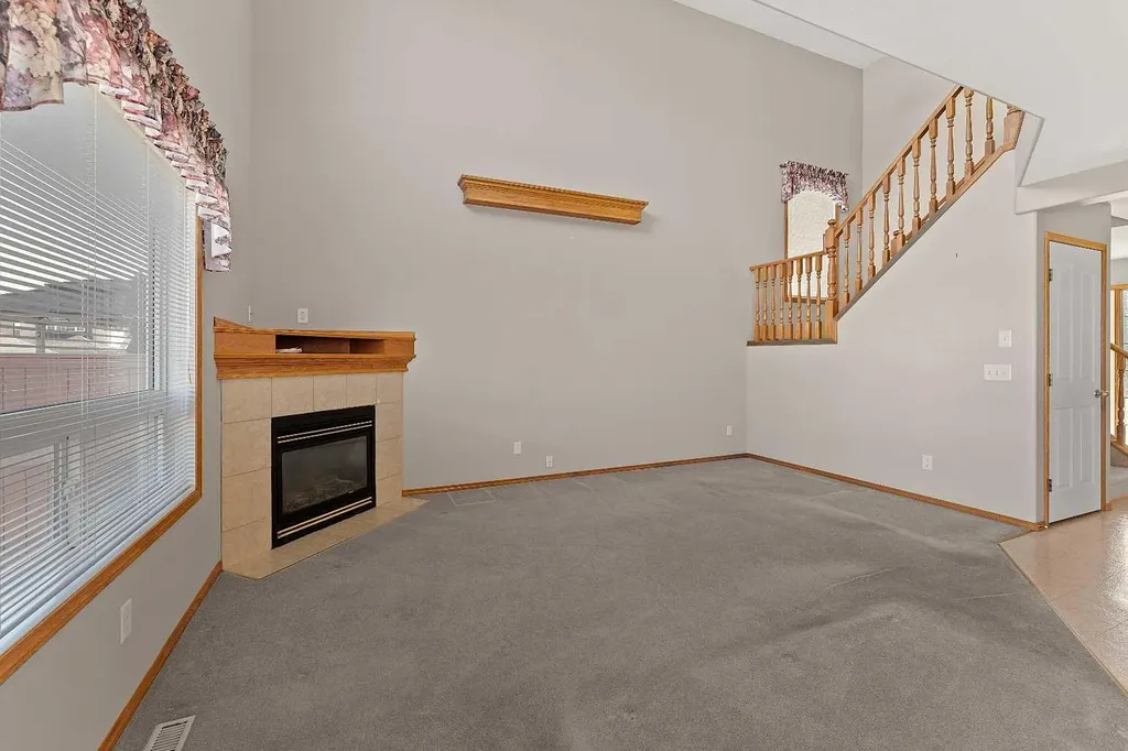 126 Saddleridge Close NE Calgary AB T3J 4X1