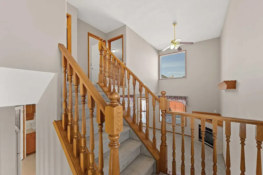 126 Saddleridge Close NE Calgary AB T3J 4X1