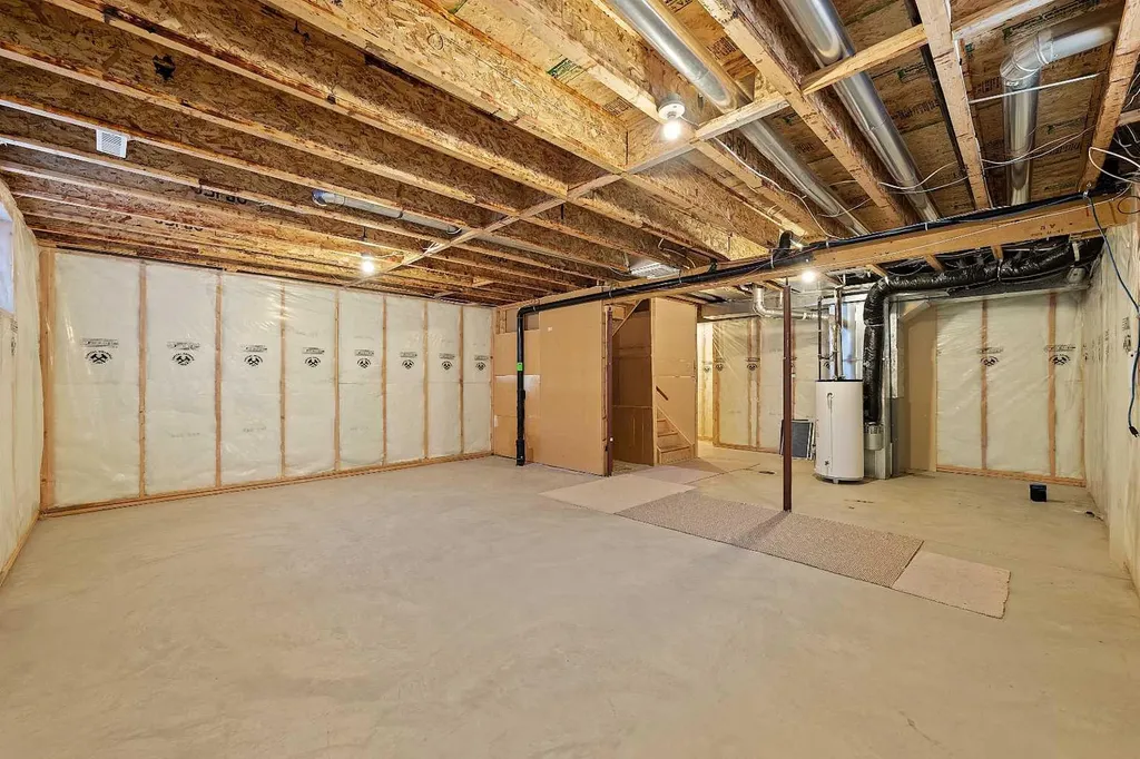 126 Saddleridge Close NE Calgary AB T3J 4X1