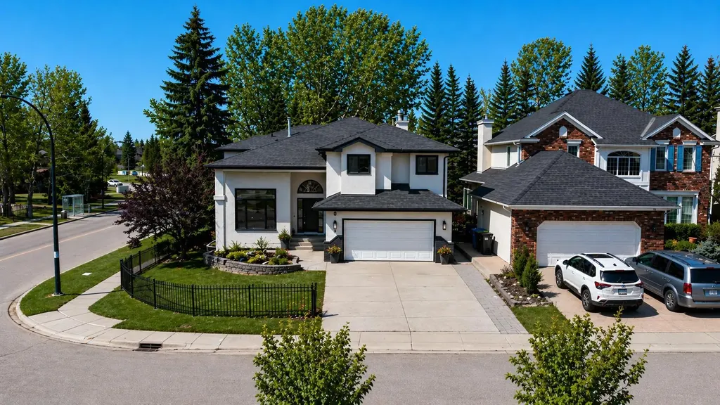 5 Mckenzie Lake Point SE Calgary AB T2Z 1L7