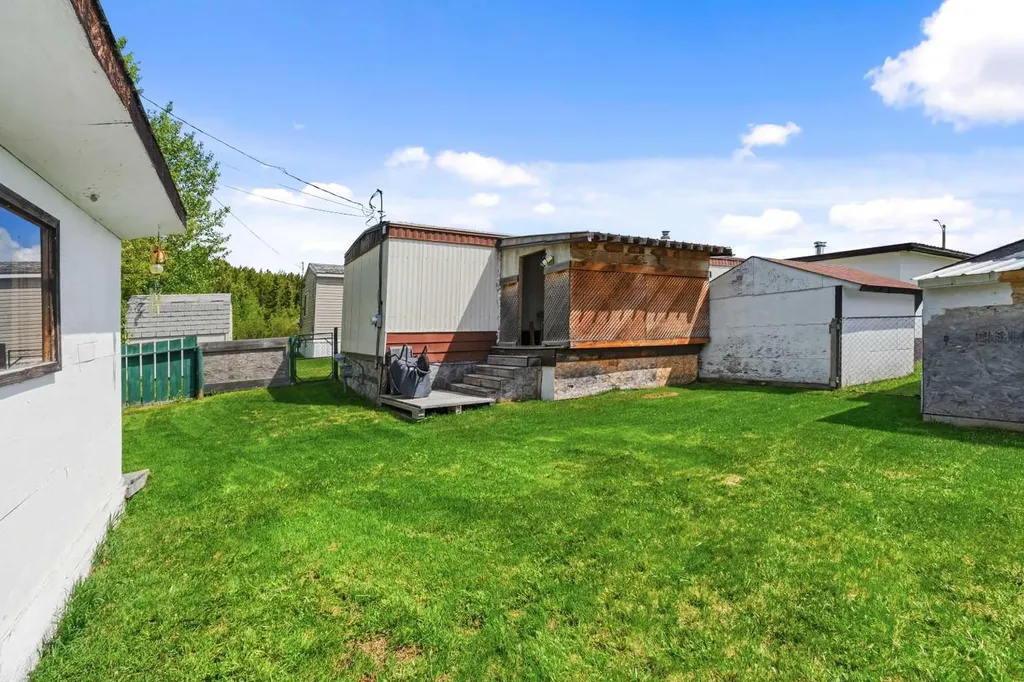 51 Sunset Crescent Swan Hills AB T0G 2C0