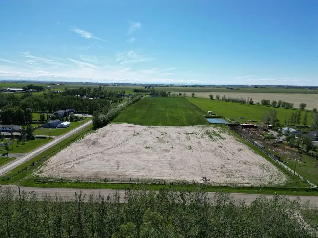 94046 Highway 843 Rural Lethbridge County AB T1H 6P3