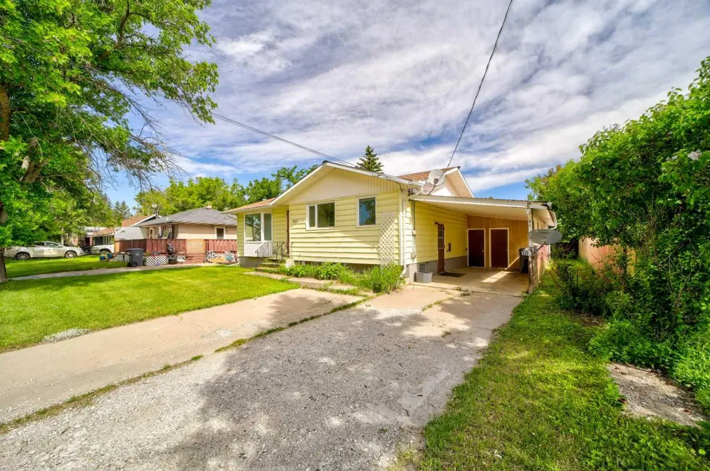 461 Main Street Pincher Creek AB T0K 1W0