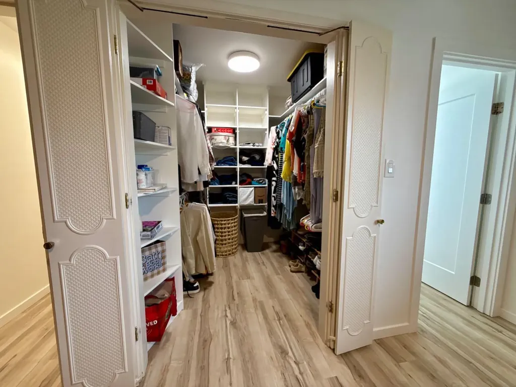 2015 24 Street S Lethbridge AB T1K 2M6