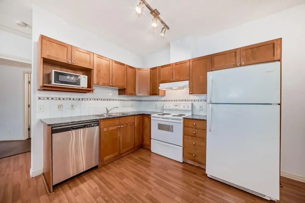 333 Riverfront Avenue SE Calgary AB T2G 5R1