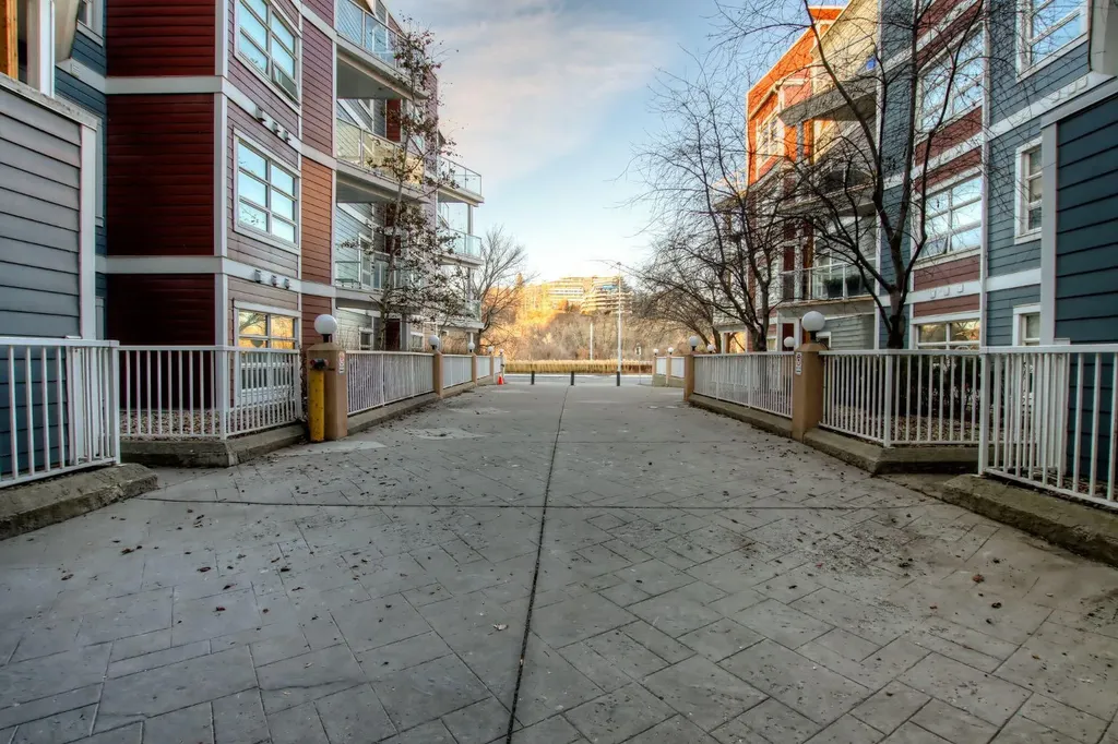 333 Riverfront Avenue SE Calgary AB T2G 5R1