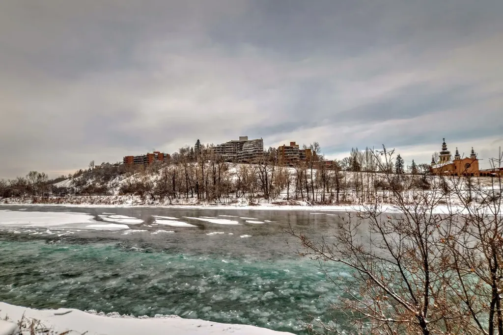 333 Riverfront Avenue SE Calgary AB T2G 5R1
